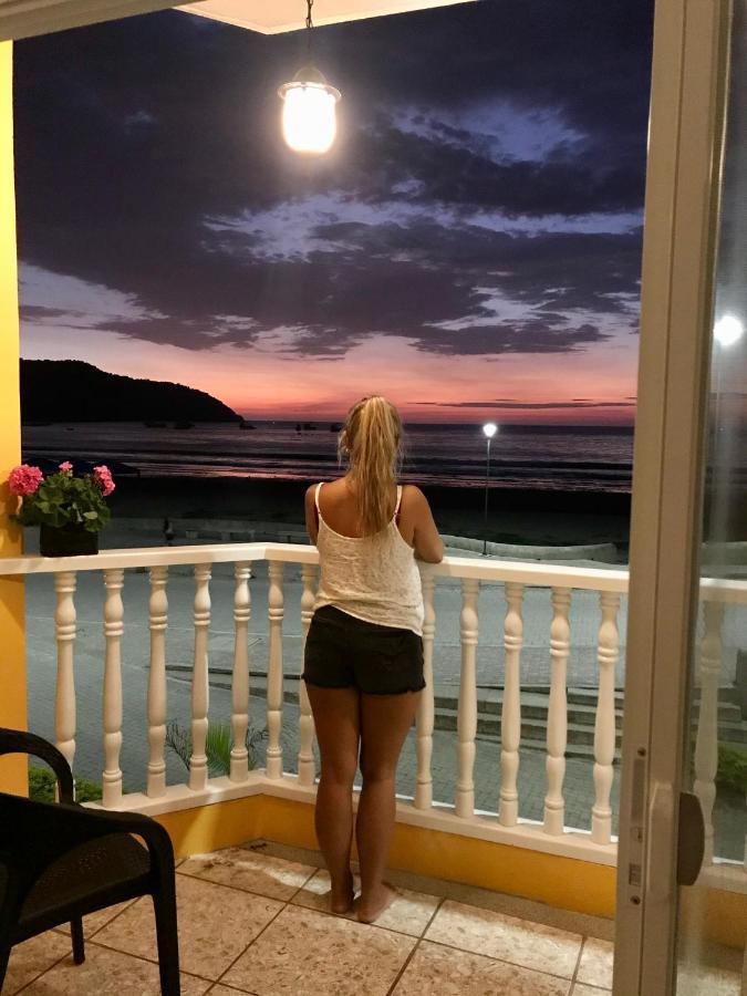 Puerto López El Nido Boutique B&B מראה חיצוני תמונה