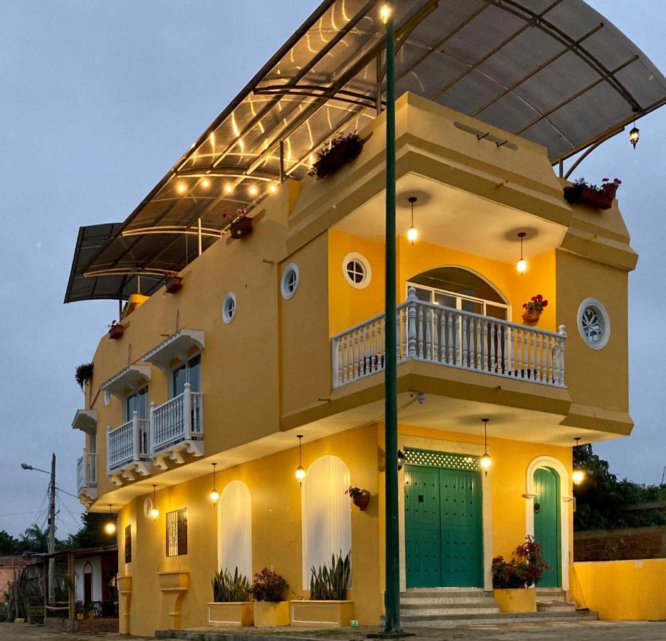 Puerto López El Nido Boutique B&B מראה חיצוני תמונה