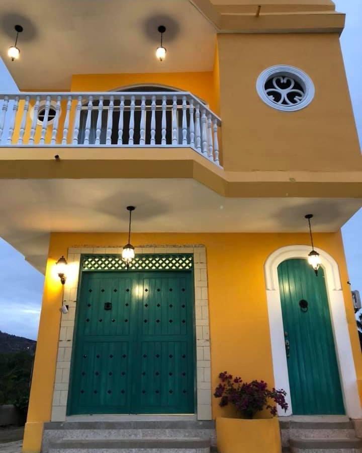 Puerto López El Nido Boutique B&B מראה חיצוני תמונה