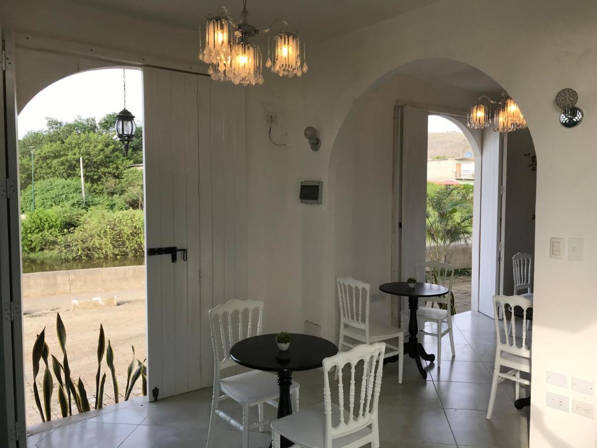 Puerto López El Nido Boutique B&B מראה חיצוני תמונה